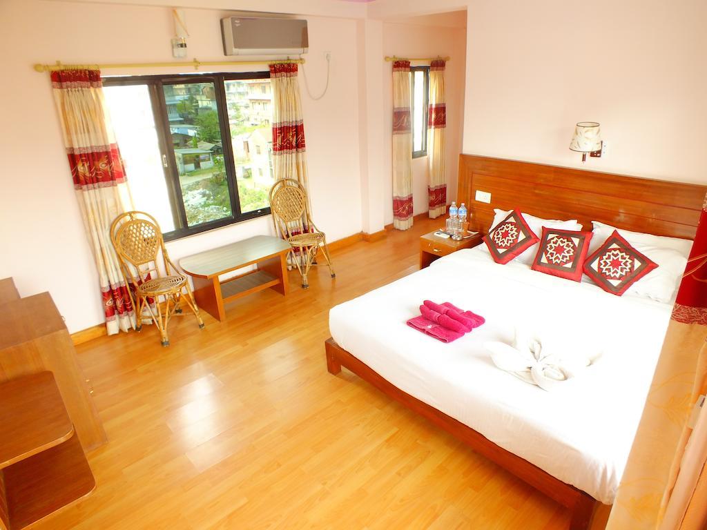 Hotel Greenland Ποκάρα Δωμάτιο φωτογραφία