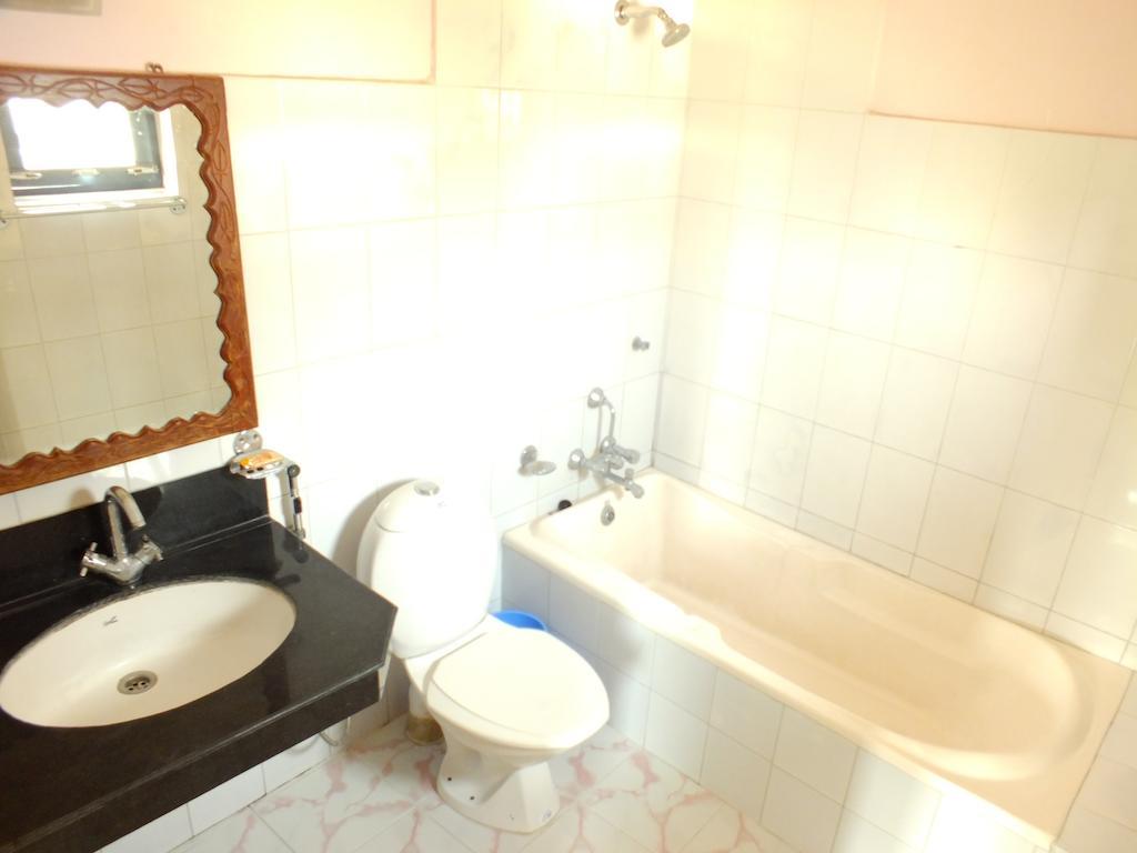 Hotel Greenland Ποκάρα Εξωτερικό φωτογραφία