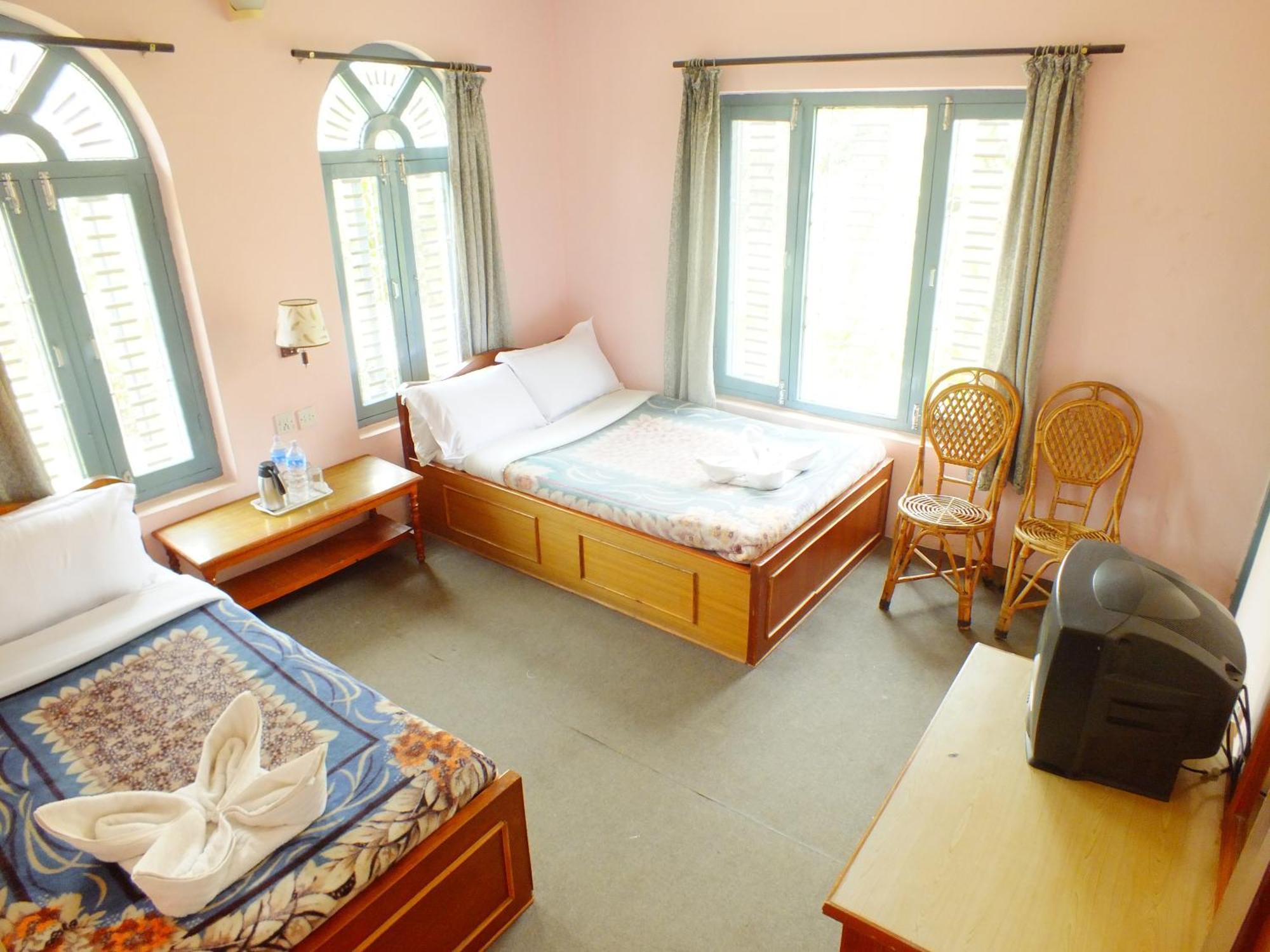 Hotel Greenland Ποκάρα Εξωτερικό φωτογραφία