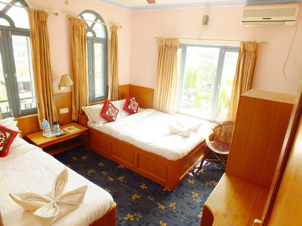 Hotel Greenland Ποκάρα Δωμάτιο φωτογραφία