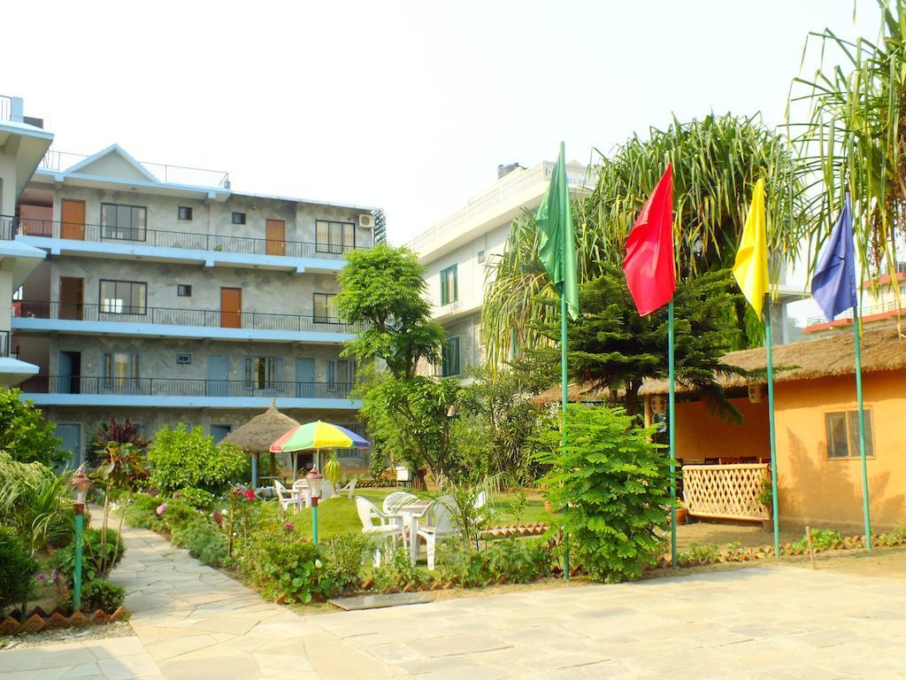 Hotel Greenland Ποκάρα Εξωτερικό φωτογραφία